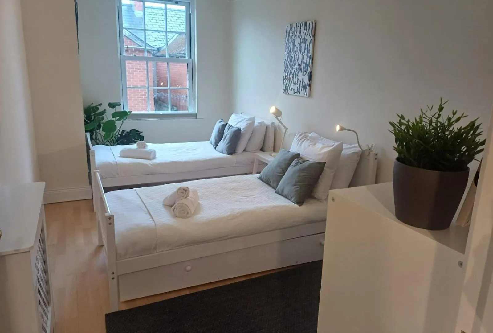Belfast Quarters- Botanic Apartment